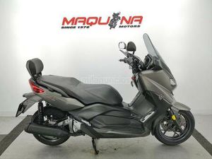 YAMAHA - XMAX 250