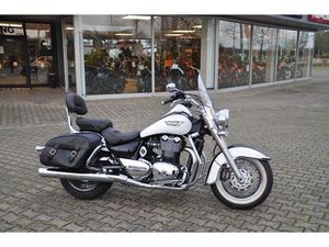 TRIUMPH THUNDERBIRD 1700 LT + REMUS