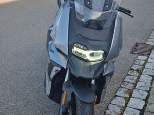 BMW C400X