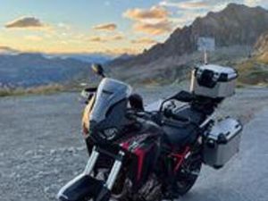 AFRICA TWIN CRF1100L - URBAN DCT - AUTOMATICA