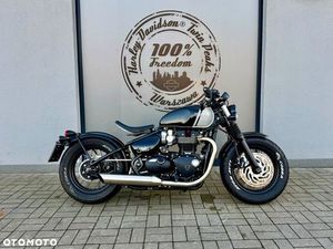 TRIUMPH BONNEVILLE BOBBER