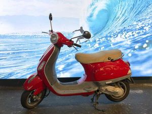 SCOOTER VESPA
