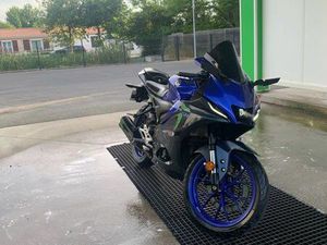 YAMAHA YZF R125