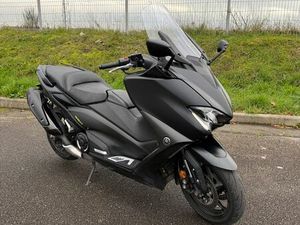 YAMAHA TMAX 560 – 2020 – EXCELLENT ÉTAT