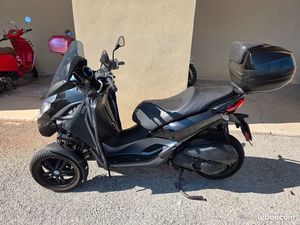 SCOOTER PIAGGIO MP3 300 HPE 2020