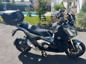 HONDA X-ADV 750 - 04/2023 - EXCELLENT ÉTAT
