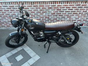 MOTO 125 SEVENTY MASH