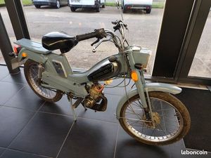 MOBYLETTE MOTOBECANE AV88 MEULE BLEU