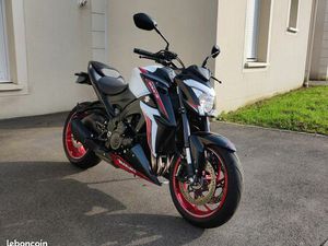 SUZUKI GSX-S 1000