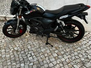 KEEWAY RKV 125 CC 2018 ALMARGEM DO BISPO, PÊRO PINHEIRO E MONTELAVAR
