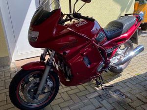 YAMAHA XJ 900 DIVERSION