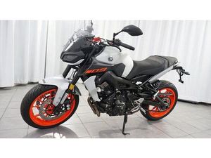 YAMAHA MT-09 ABS QUICKSHIFTER VIEL ZUBEHÖR
