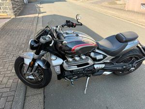 TRIUMPH ROCKET 3GT