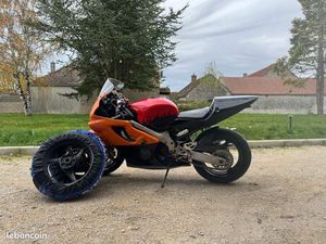 HONDA CBR 600 FS 2001 PISTE