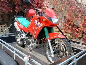 KAWASAKI 500 KLE