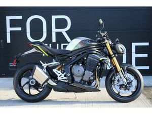 NEW TRIUMPH SPEED TRIPLE 1200 RS FOR SALE IN WATFORD
