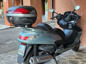 YAMAHA MAJESTY 400 GRIGIO