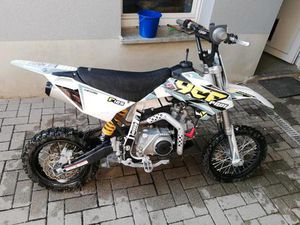 YCF PILOT F 125 PITBIKE