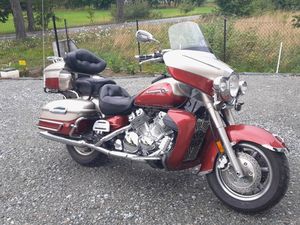 YAMAHA XVZ VENTURE ROYAL STAR