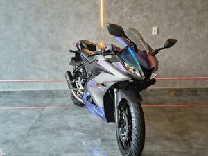 YAMAHA YZF R15 155 ABS GAS