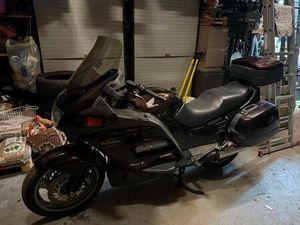 ② MOET WEG ! HONDA PAN EUROPEAN 1100 ST 1993