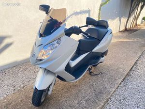 SCOOTER 125 SATELIS 4 TEMPS / 2010 / 16 000 KMS