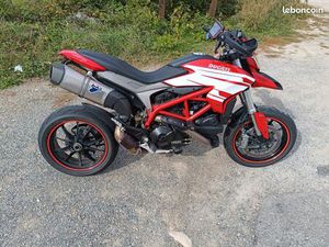 HYPERMOTARD 939