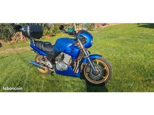 CB 500 2001 PC 32 RIEN À PRÉVOIR