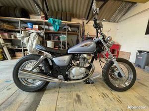 SUZUKI MARAUDER 125