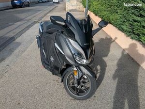 HONDA FORZA 350 2021 ÉQUIPÉ