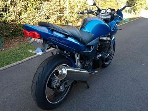 KAWASAKI ZR7-S