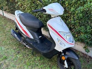 SCOOTER LAZIO RENO
