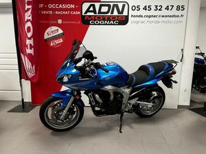 YAMAHA FZS FAZER 600 2009 600 CM3 | MOTO ROUTIÈRE | 23 352 KM | BLEU | 16100 COGNAC