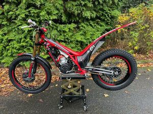 ② GASGAS TXT 300 GP 2024