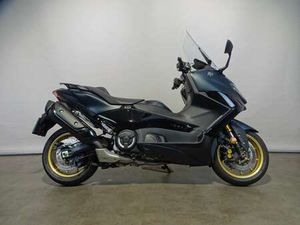 YAMAHA T-MAX TECH MAX ZWART
