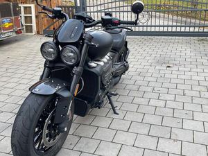 TRIUMPH ROCKET 3R BLACK LIMITED EDITION