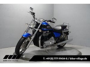TRIUMPH THUNDERBIRD