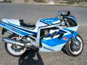 SUZUKI - GSX 750R