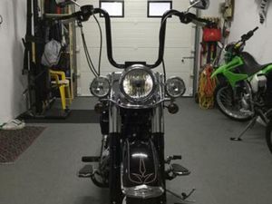 HARLEY DAVIDSON - SOFTAIL DELUXE