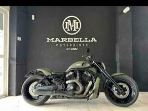HARLEY DAVIDSON - V ROD