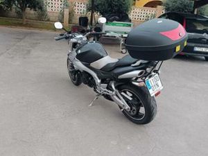 SUZUKI - GSR 600
