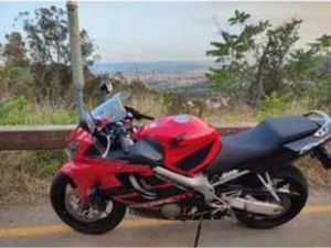 HONDA - CBR 600F SPORT 110CV