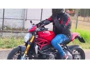 VENDO DUCATI MONSTER 1200 S (2017 - 21) USATA A PERUGIA (CODICE 9876495) - MOTO.IT