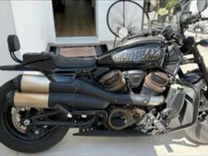 HARLEY DAVIDSON - SPORTSTER 1250 S