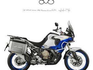 MV AGUSTA ENDURO VELOCE 950 BIANCO