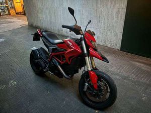 DUCATI HYPERMOTARD 821 ROSSO