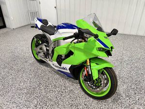 2024 KAWASAKI NINJA ZX-10R
