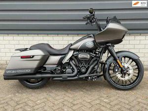 HARLEY-DAVIDSON ROAD GLIDE FLTRXS SPECIAL 131CI STAGE 4 SE (2022)