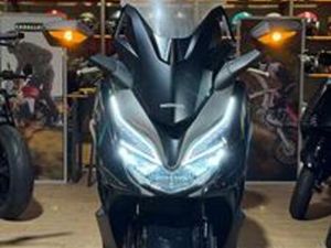 HONDA FORZA 350 - UNICO PROPRIETARIO