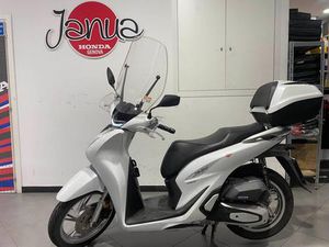 VENDO HONDA SH 150I (2020 - 23) USATA A GENOVA (CODICE 9876460) - MOTO.IT